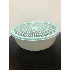 Tupperware 10" Colander Strainer Bowl 1835 Flow Thru Mint Green Lid 1836